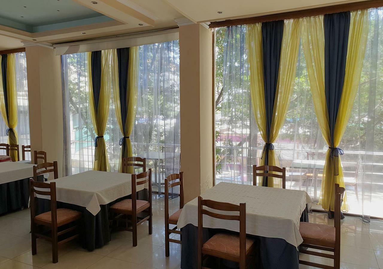 Hotel Palma Durrës Extérieur photo